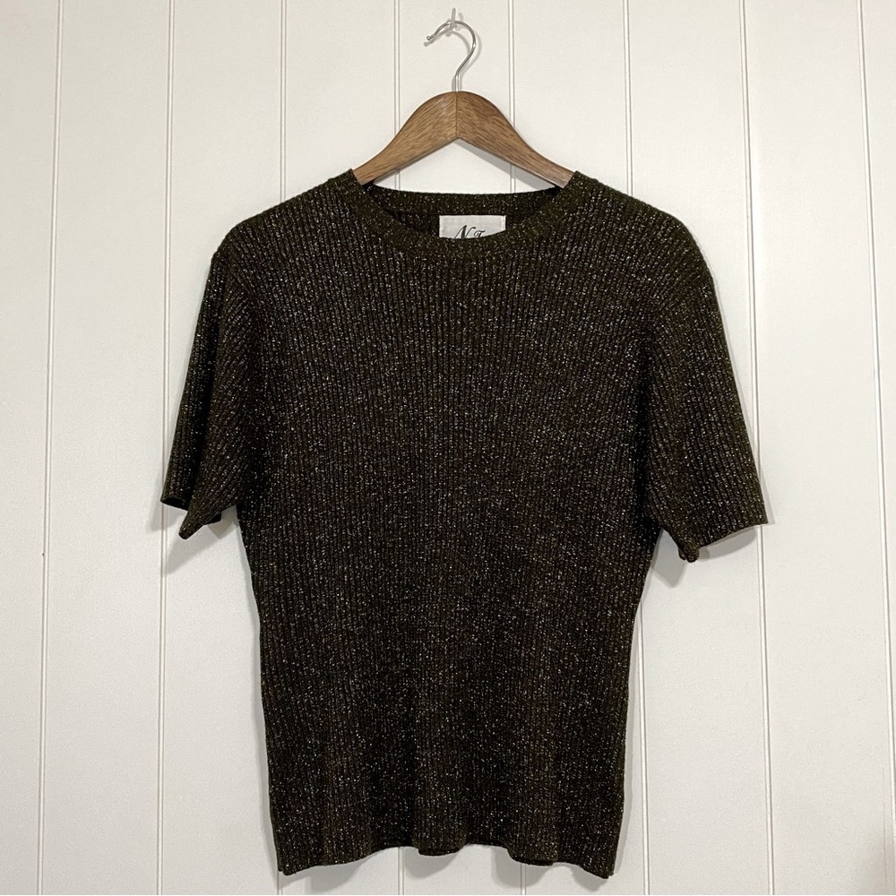Vintage gold threaded short sleeve knit top size M